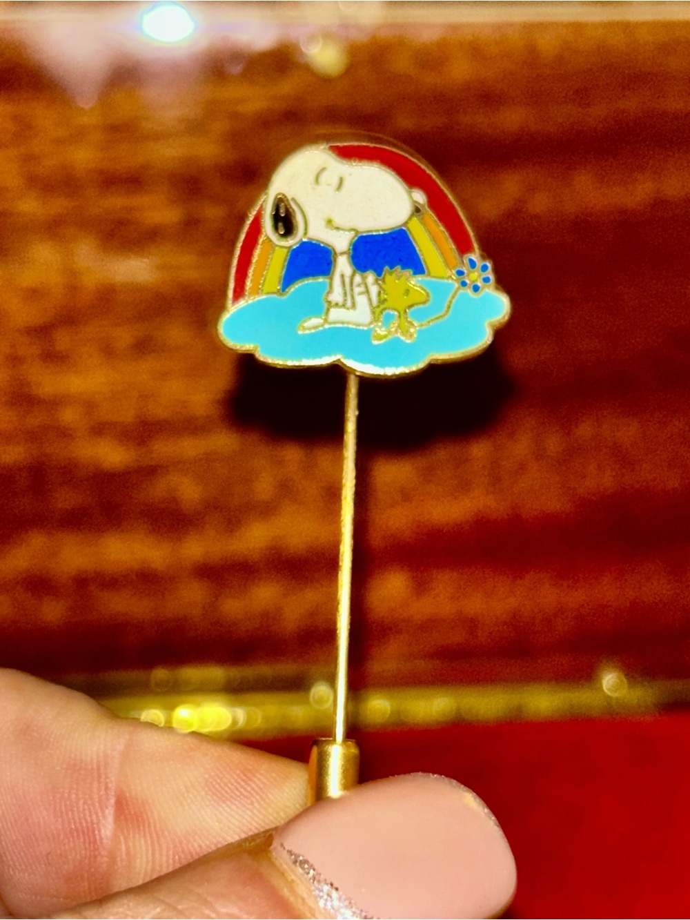 Snoopy & Woodstock Rainbow Cloud Enamel Pin - Goldtone Limited Edition EUC